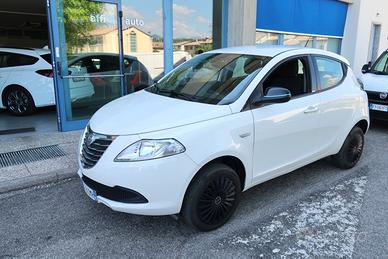 Lancia Ypsilon 0.9 TwinAir 85 CV 5p Metano Elefant