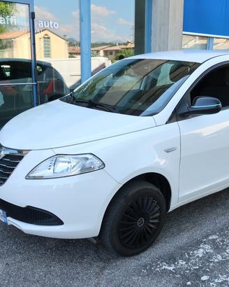 Lancia Ypsilon 0.9 TwinAir 85 CV 5p Metano Elefant