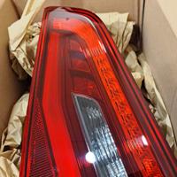 FANALE POSTERIORE DX INTERNO A LED A3 8V 5 porte