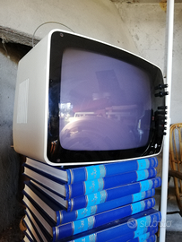 Televisore vintage RCA