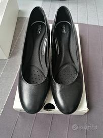 Scarpe donna décolleté nere Geox