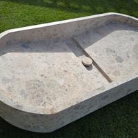 Lavabo massiccio in Pietra Naturale