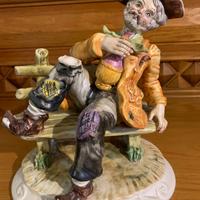 Vagabondo Statuina in  porcellana Capodimonte