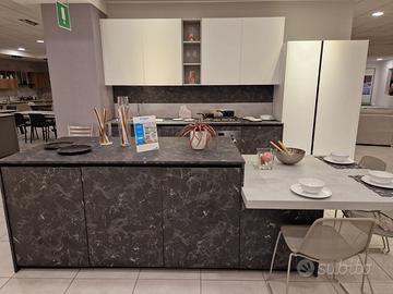 Cucina ad isola in hpl bianca Time 2