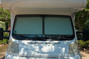 Elnagh Prince 56 L- Mansardato Top di gamma garage