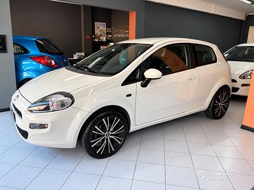 Fiat Punto ( Apple e android auto )