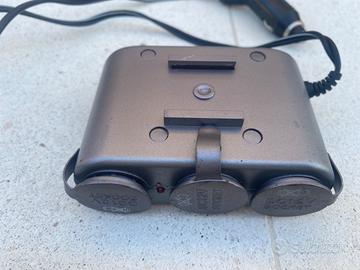 Sdoppiatore accendisigari ricarica multipla