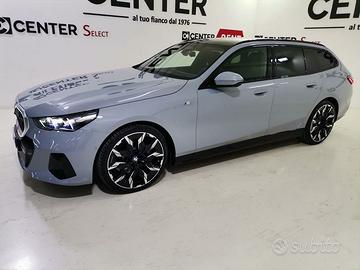 BMW Serie 5 520d 48V xDrive Touring Msport