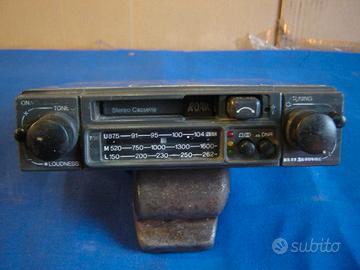 AUTORADIO AUTOVOX VINTAGE