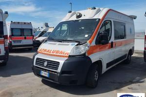 PEUGEOT BOXER AMBULANZA (3041)