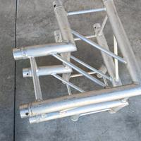 traliccio 29x29 angolare 3 vie