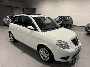 Lancia Ypsilon 1.2 Versus per neopatentati