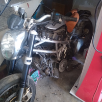 Aprilia mana 850