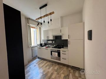 Graziosa stanza nel pieno centro di rimini