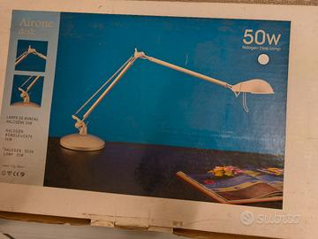 lampada da tavolo alogena