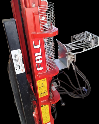 ELEVATORE IDRAULICO FORCHE PER TRATTORE FALC 3200