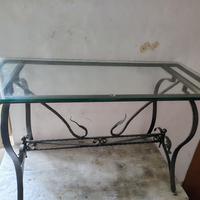 tavolinetto in ferro e vetro 