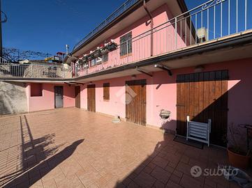 2 LOCALI A ADRARA SAN MARTINO