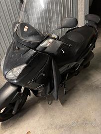 Yamaha xmax 250 - 2010