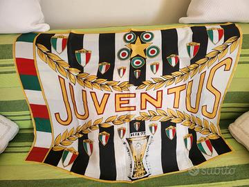 Foulard Juventus Vintage UEFA 77
