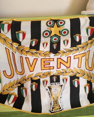 Foulard Juventus Vintage UEFA 77