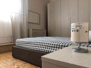 Ampia matrimoniale uso singola con bagno privato