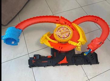 Hot Wheels City Attacco del Cobra in Pizzeria