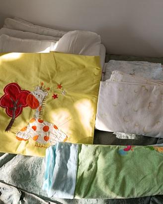 Lenzuola felpate e piumino con copripiumino da let