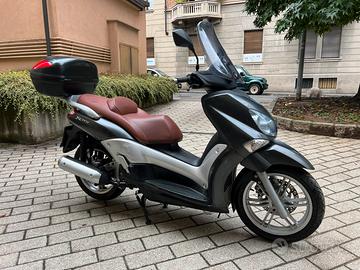 Yamaha X-City 250 - 27000 km - bauletto originale