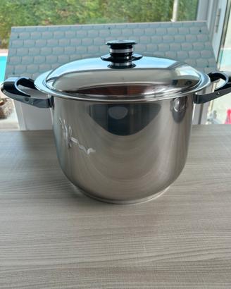 Pentola capiente Amc con coperchio