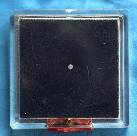 1 pcs Diamante - 0.055 ct -siglato CONTACT  6899