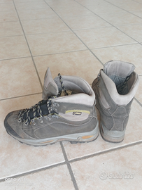 Scarponi la sportiva da donna