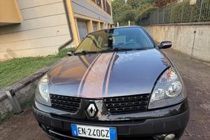 Renault clio benzina