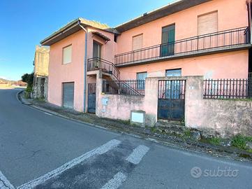 Ampia Soluzione Semi-Indipendente In Centro