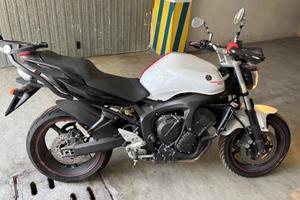 YAMAHA FZ6 S2