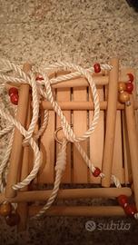 scaletta in legno con seggiolino per bambini