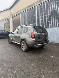Dacia Duster 1.5 CDI anno 2015 (solo ricambi)