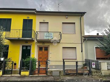 CASA INDIPENDENTE A EMPOLI