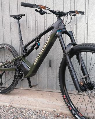 Rocky Mountain Altitude Powerplay  C70 2022 tg. L