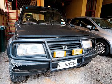 Suzuki Vitara JLX anno 1990