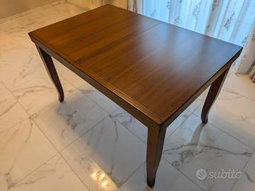 TAVOLO IN VERO LEGNO ALLUNGABILE UN LATO PER VOLTA