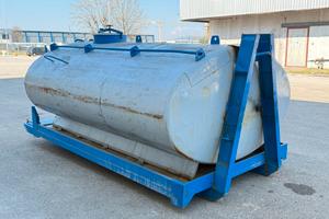Cisterna scarrabile in ferro 7000 litri