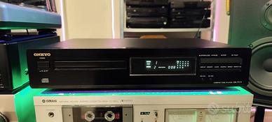 Lettore CD Onkyo DX-7111