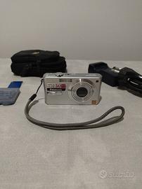 Fotocamera Panasonic Lumix DMC-FX7 + Accessori