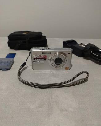 Fotocamera Panasonic Lumix DMC-FX7 + Accessori