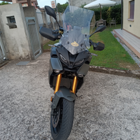 Moto perfetta mai caduta e sempre tagliata da moto