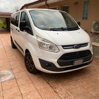 Ford transit CUSTOM 2.2 160  cv 9 posti gancio Tr