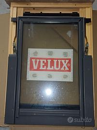 Finestra da tetto VELUX GGL 55x78 cm