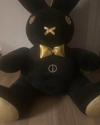 coniglio playboy alto uno e cinquanta 