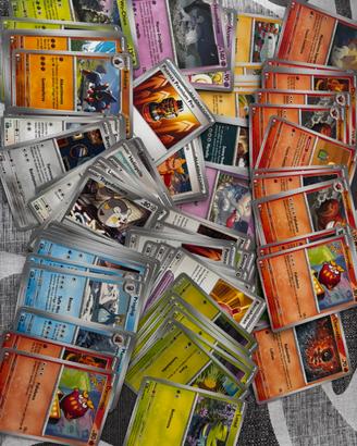 Lotto 60 catte pokemon